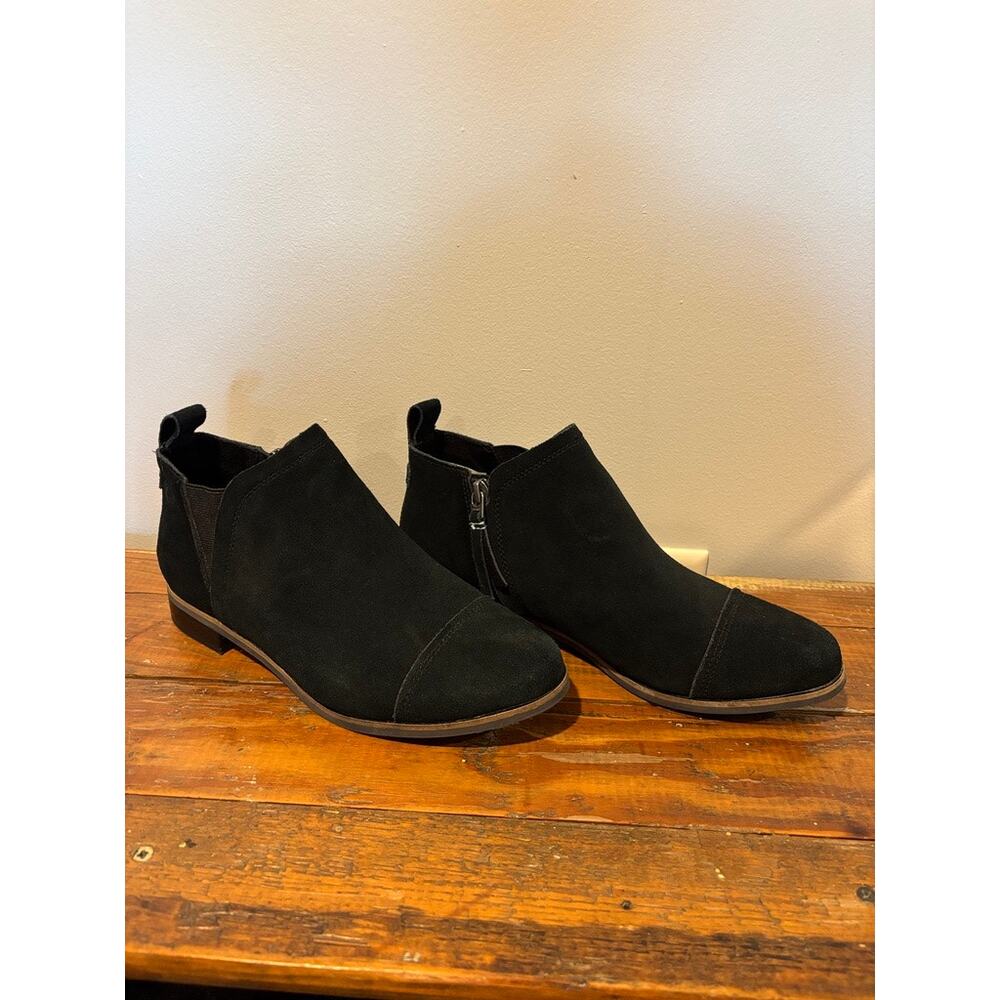 Bootie/shoes, Tom's  Reese Cap Toe Chelsea Boot, Suede,  Black, Size 8